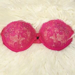 VS NWOT Strapless Bra